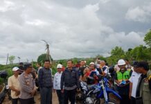 Gubernur NTB Tinjau Jalan Prioritas Diperbaiki di Sumbawa.