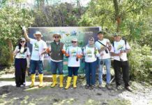Bank NTB Syariah Tanam Mangrove di Kawasan Ekowisata Paremas